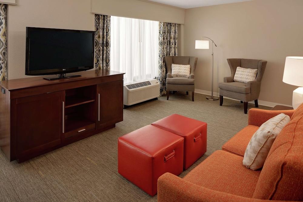 Hampton Inn Louisville Downtown Bagian luar foto