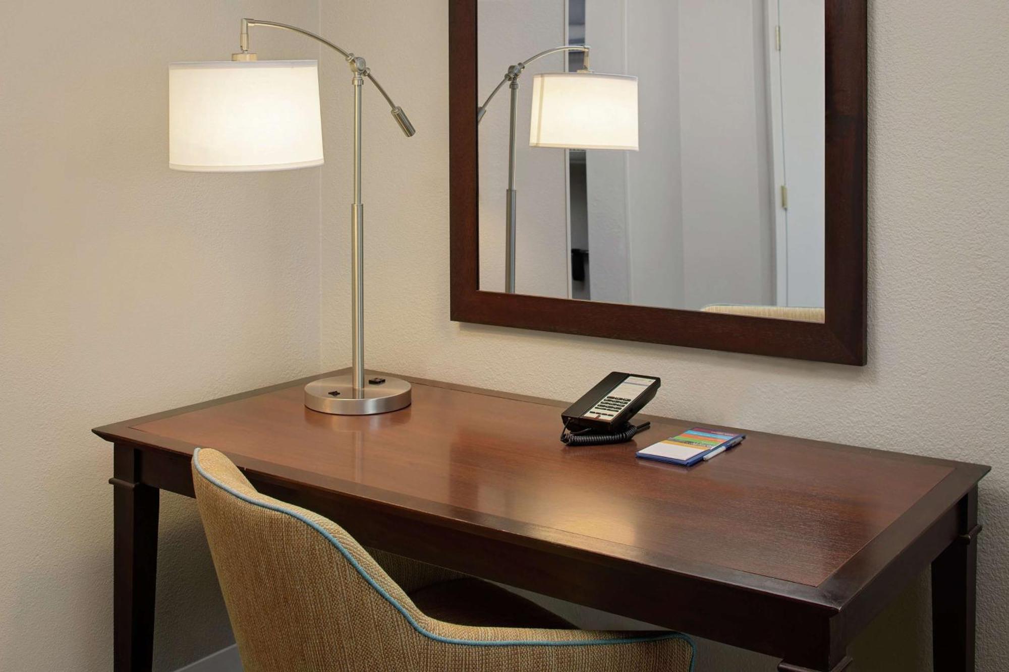 Hampton Inn Louisville Downtown Bagian luar foto