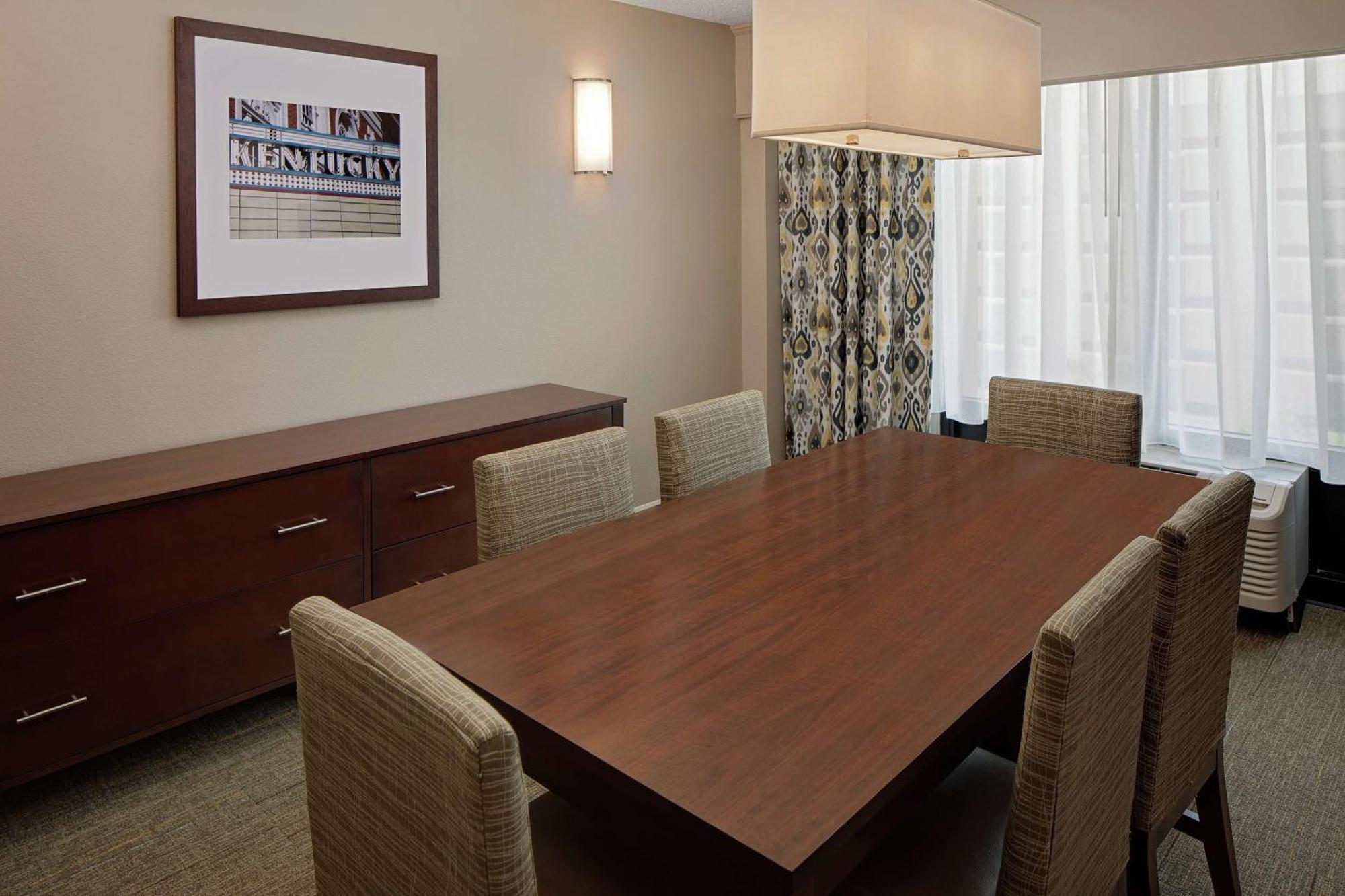 Hampton Inn Louisville Downtown Bagian luar foto