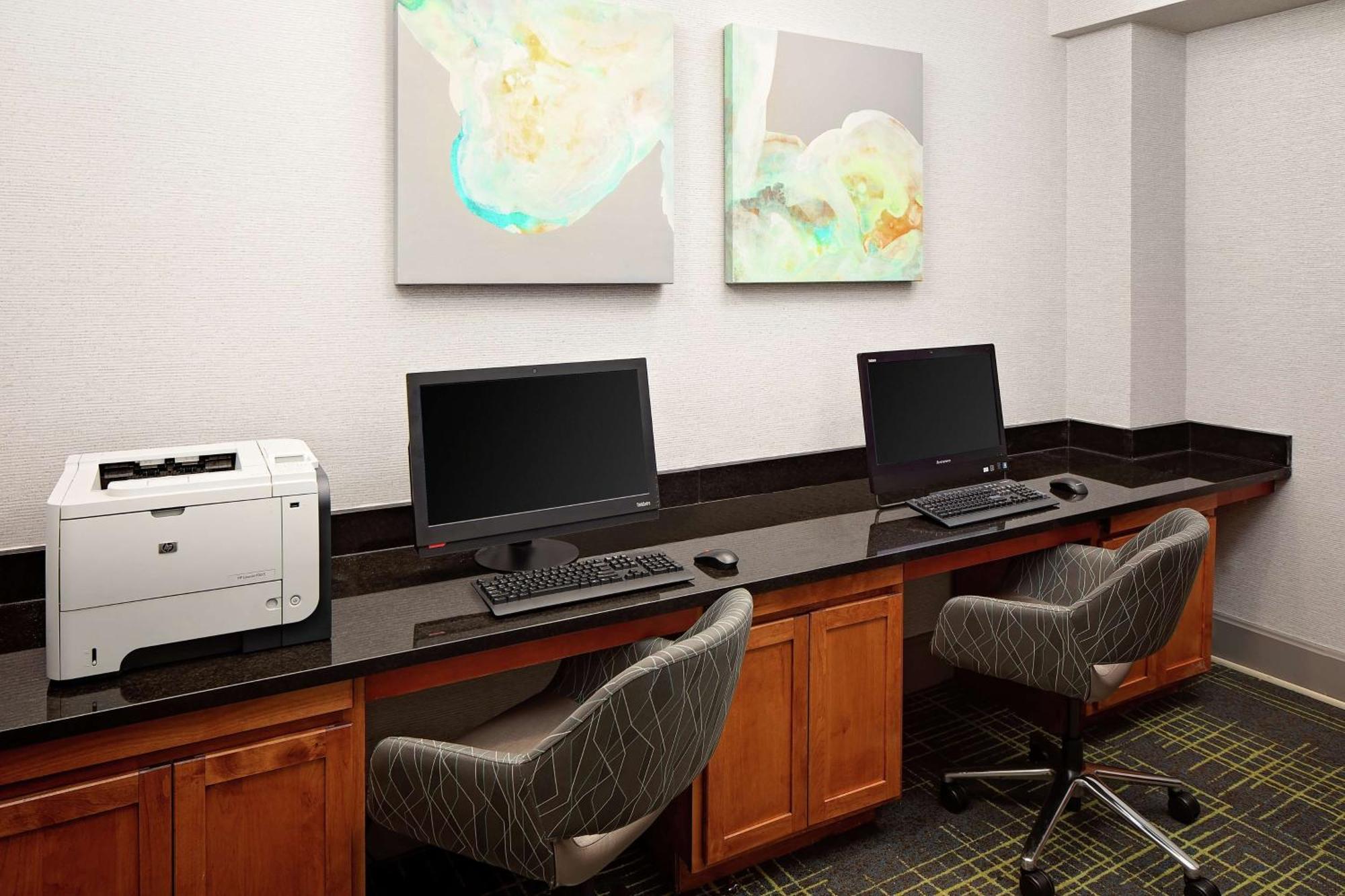 Hampton Inn Louisville Downtown Bagian luar foto
