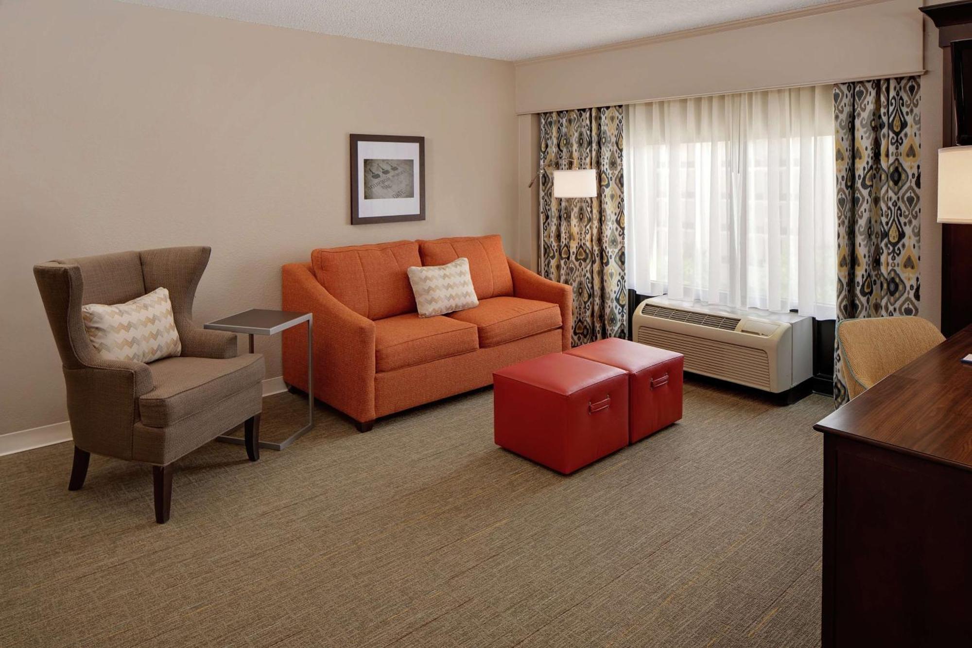 Hampton Inn Louisville Downtown Bagian luar foto