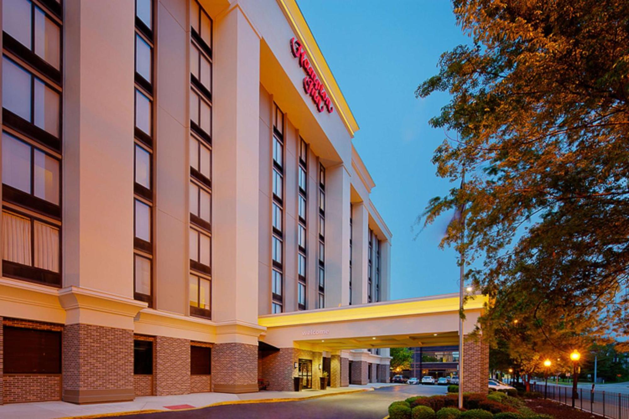 Hampton Inn Louisville Downtown Bagian luar foto