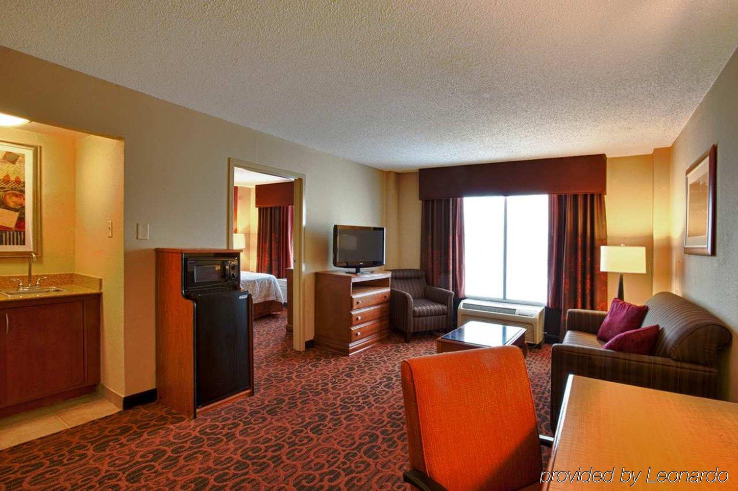 Hampton Inn Louisville Downtown Ruang foto
